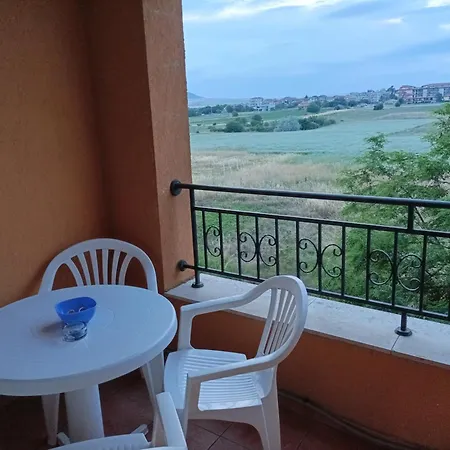 марина кеѝп, Apartament *