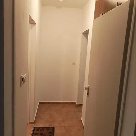 Apartman марина кеѝп, Aheloj
